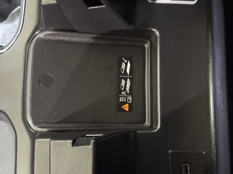 Used 2025 Chevrolet Silverado 1500 LT Trail Boss w/ LT Trail Boss Premium Package image 35