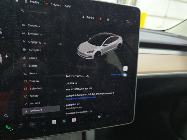 Used 2023 Tesla Model 3 Standard Range image 12