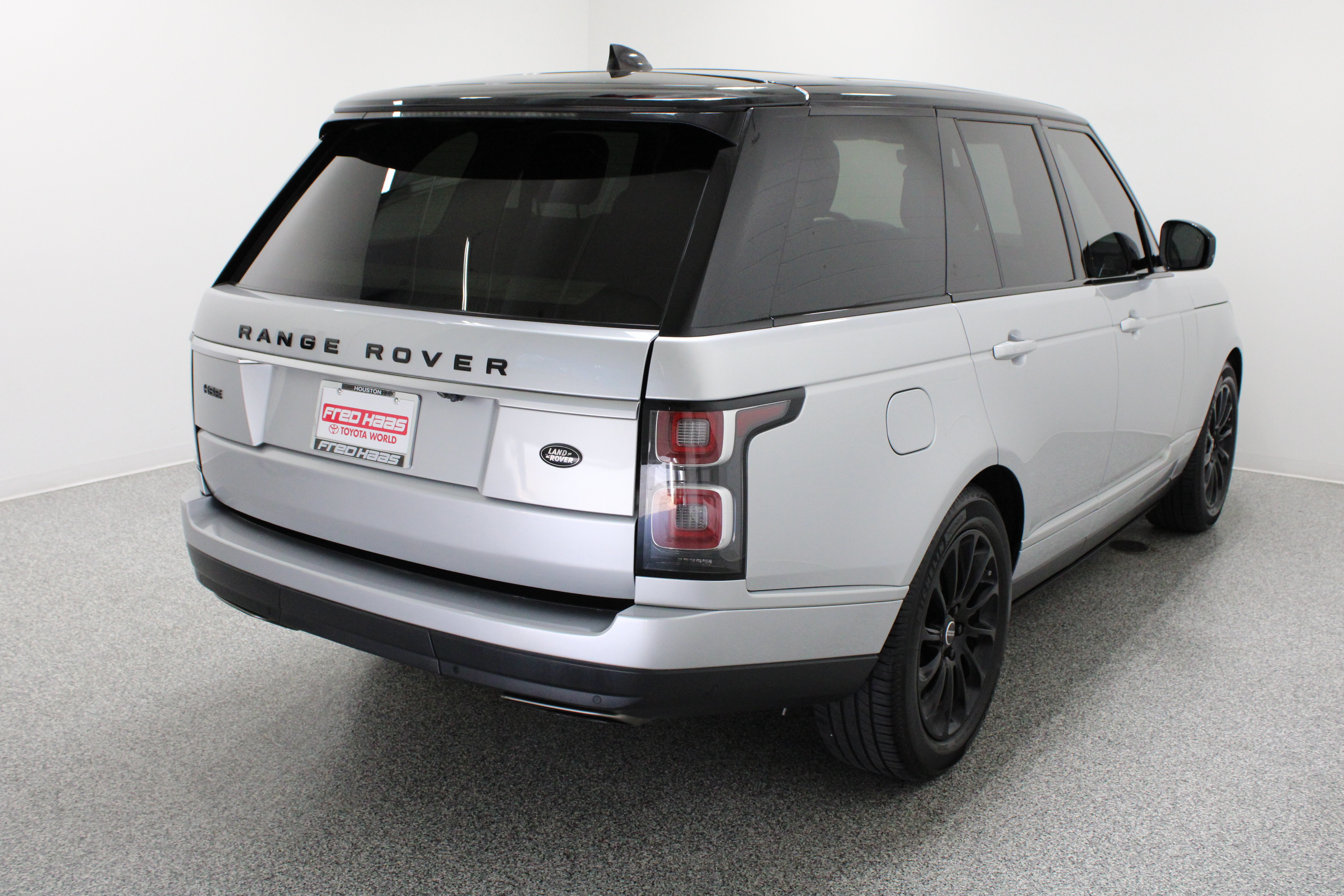 Used 2019 Land Rover Range Rover HSE AWD/4WD image 7
