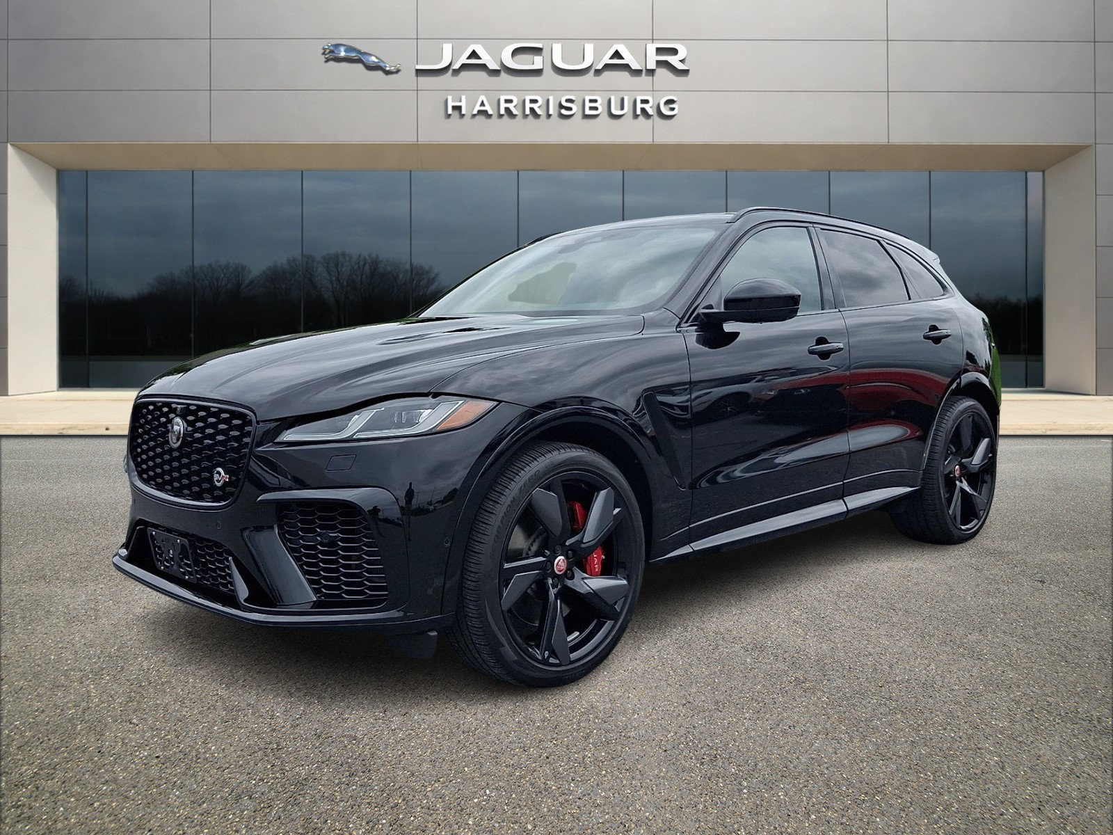 Used 2022 Jaguar F-PACE SVR AWD/4WD image 1