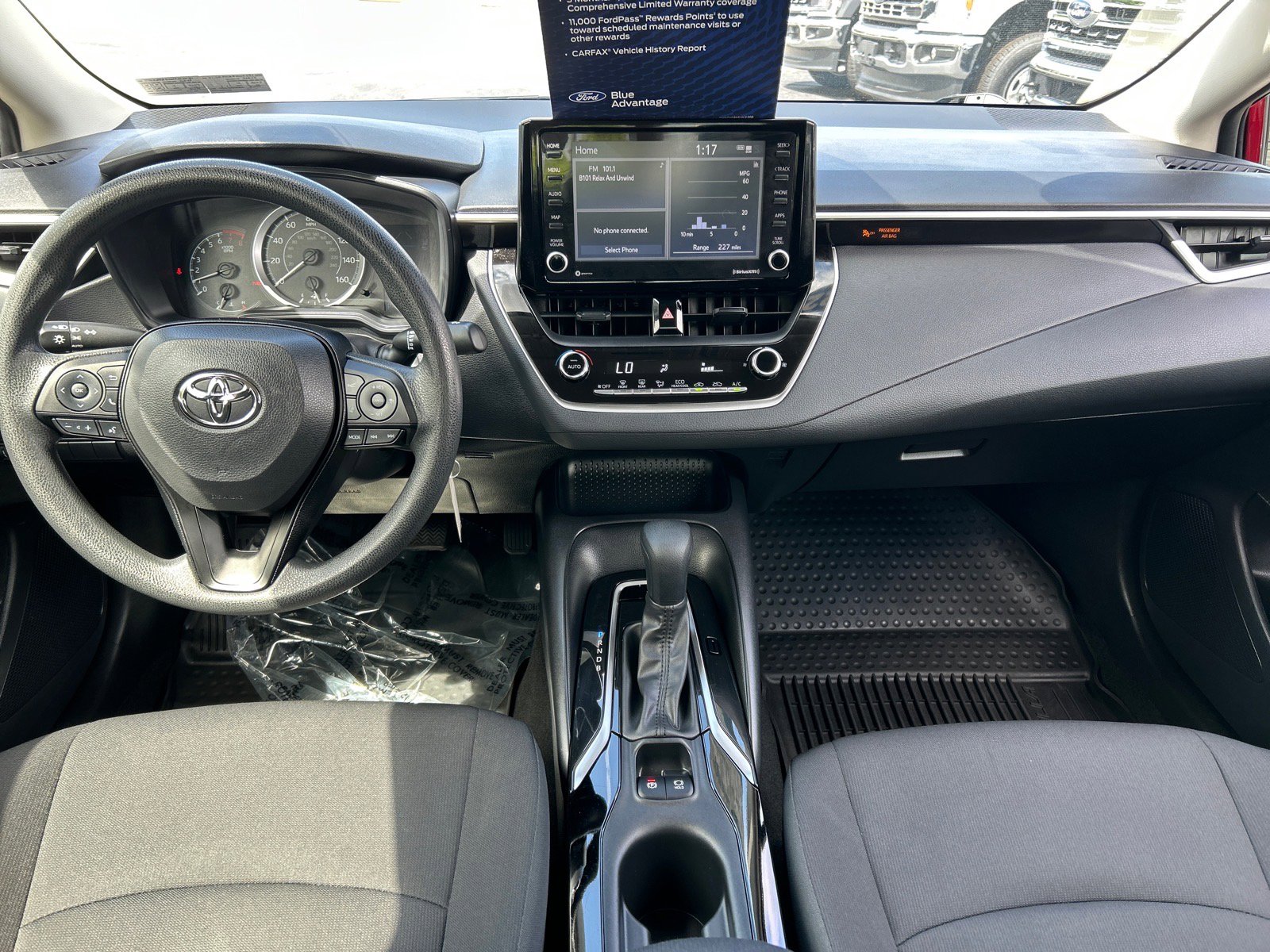Used 2022 Toyota Corolla LE FWD image 6