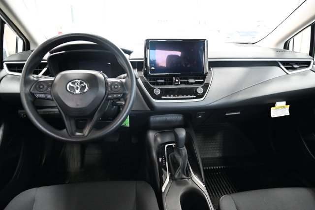 Used 2026 Toyota Corolla LE FWD image 13