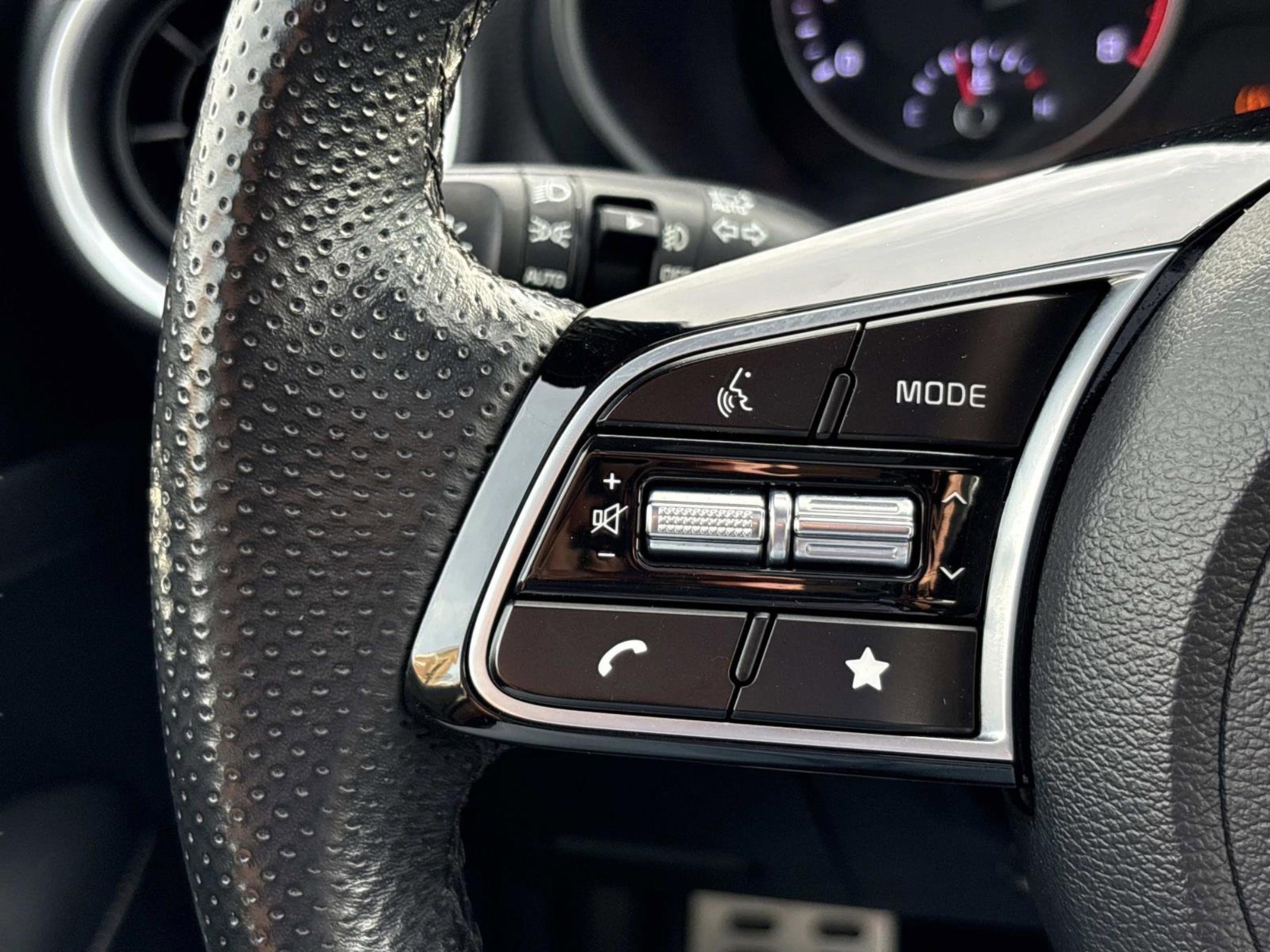 Used 2023 Kia Forte GT-Line w/ GT-Line Premium Package image 27