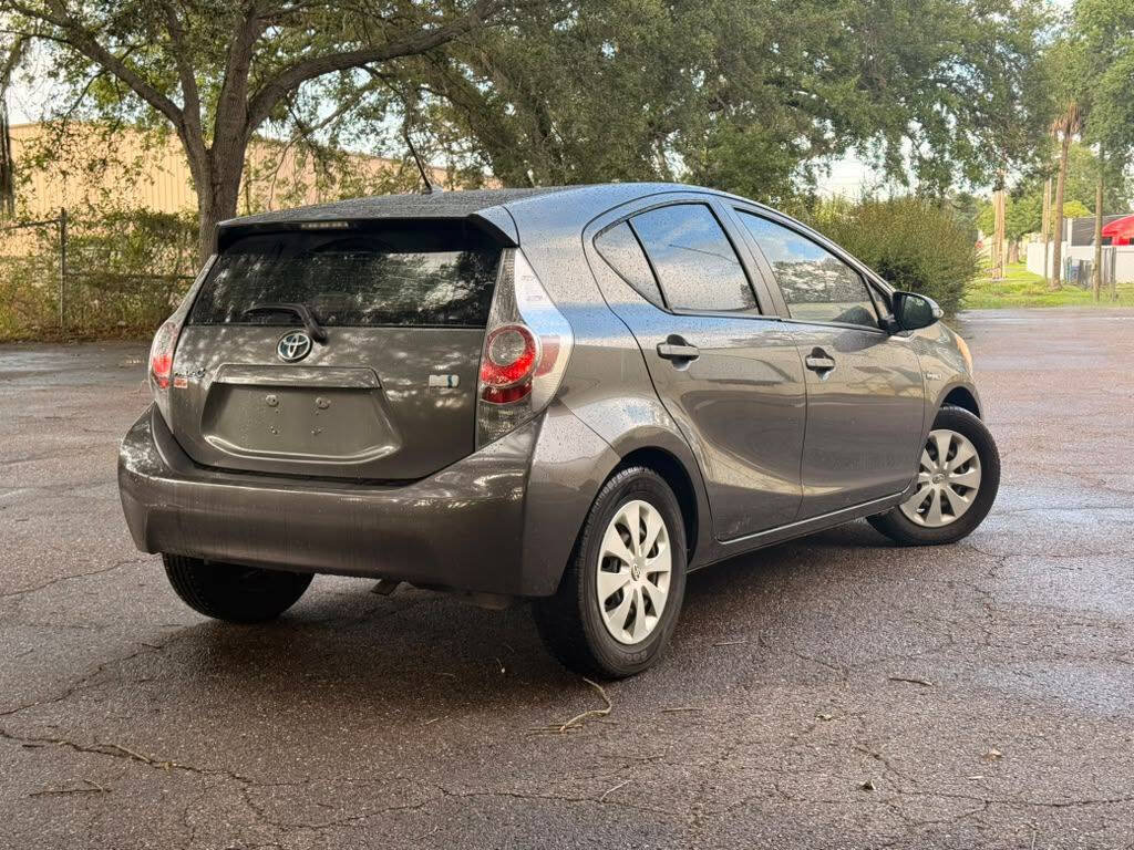 Used 2014 Toyota Prius C Two FWD image 5