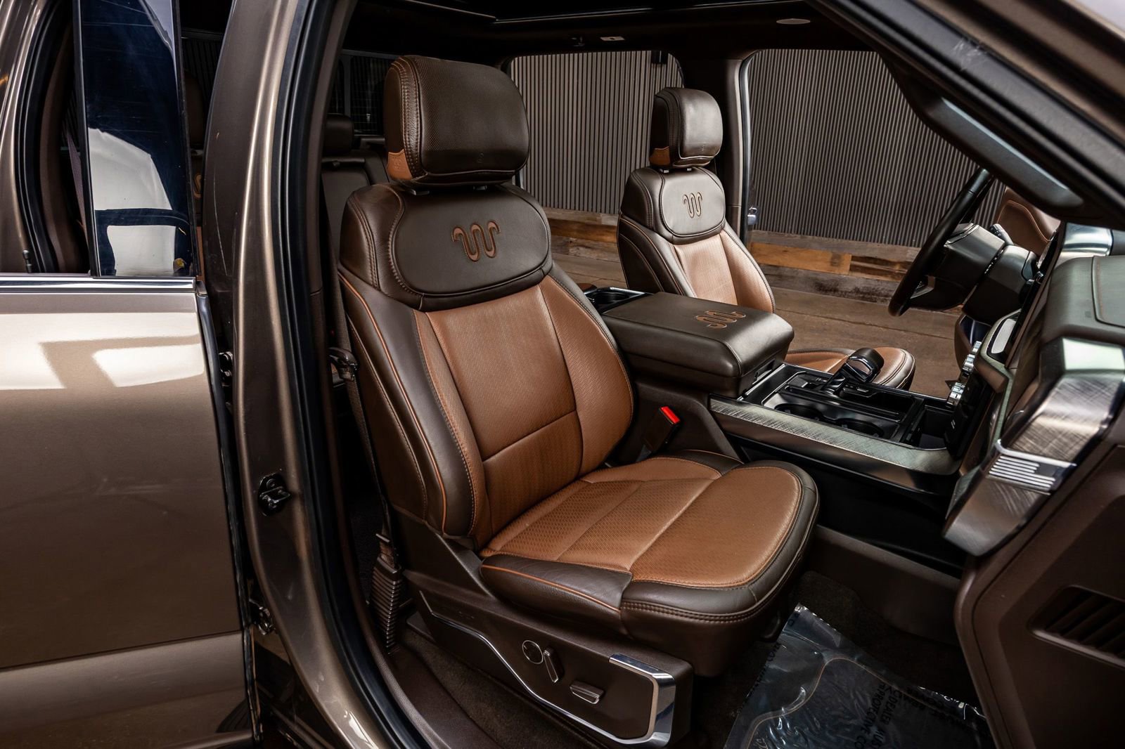 Used 2022 Ford F150 King Ranch w/ Equipment Group 601A High AWD/4WD image 29