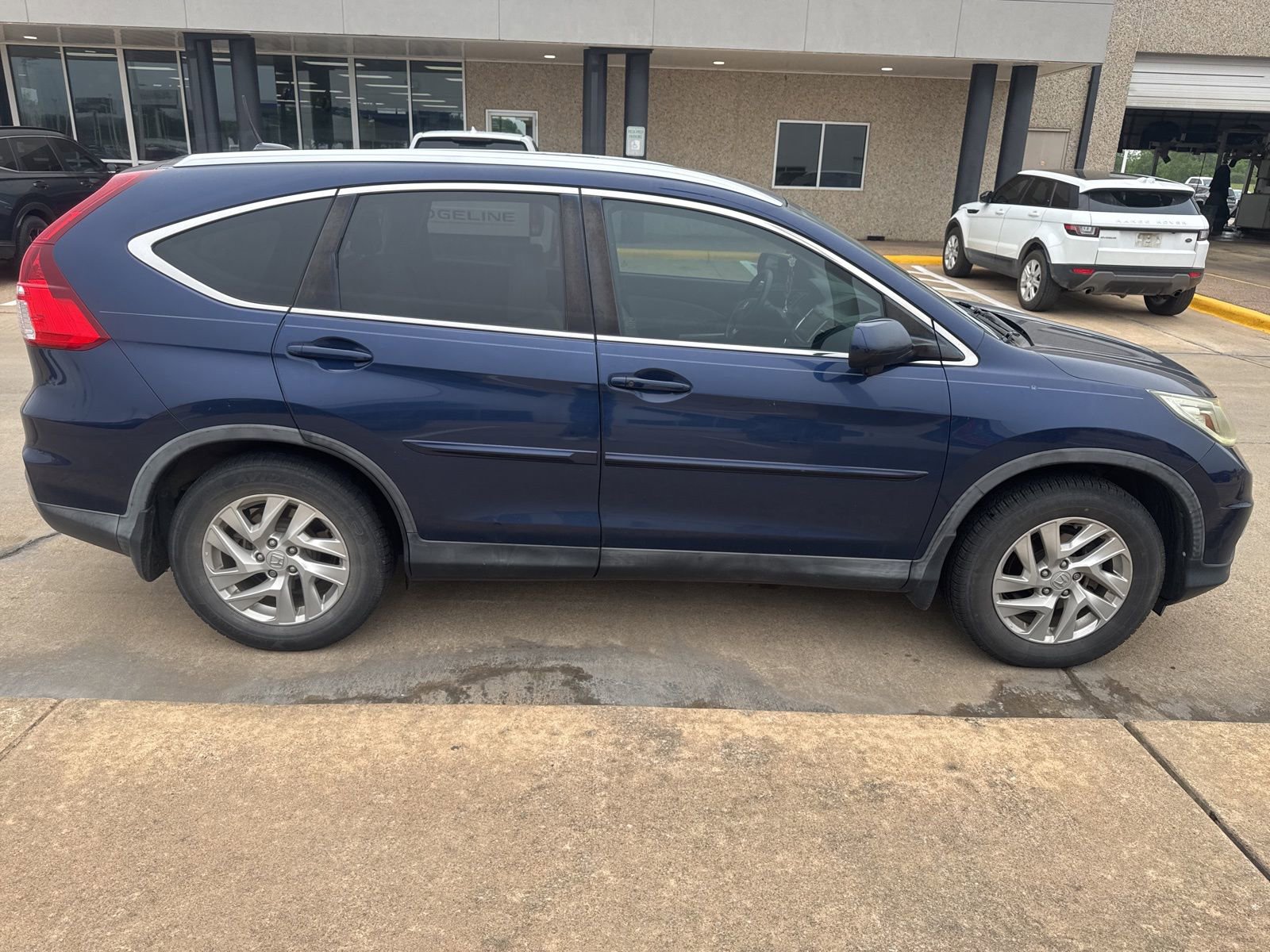 Used 2016 Honda CR-V EX-L image 6
