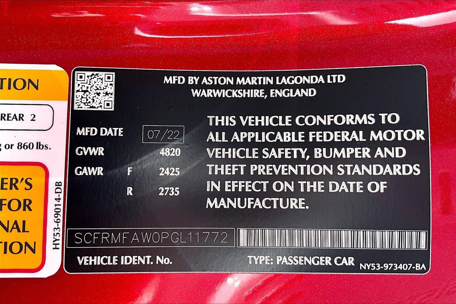 Used 2023 Aston Martin DB11 Coupe RWD image 31
