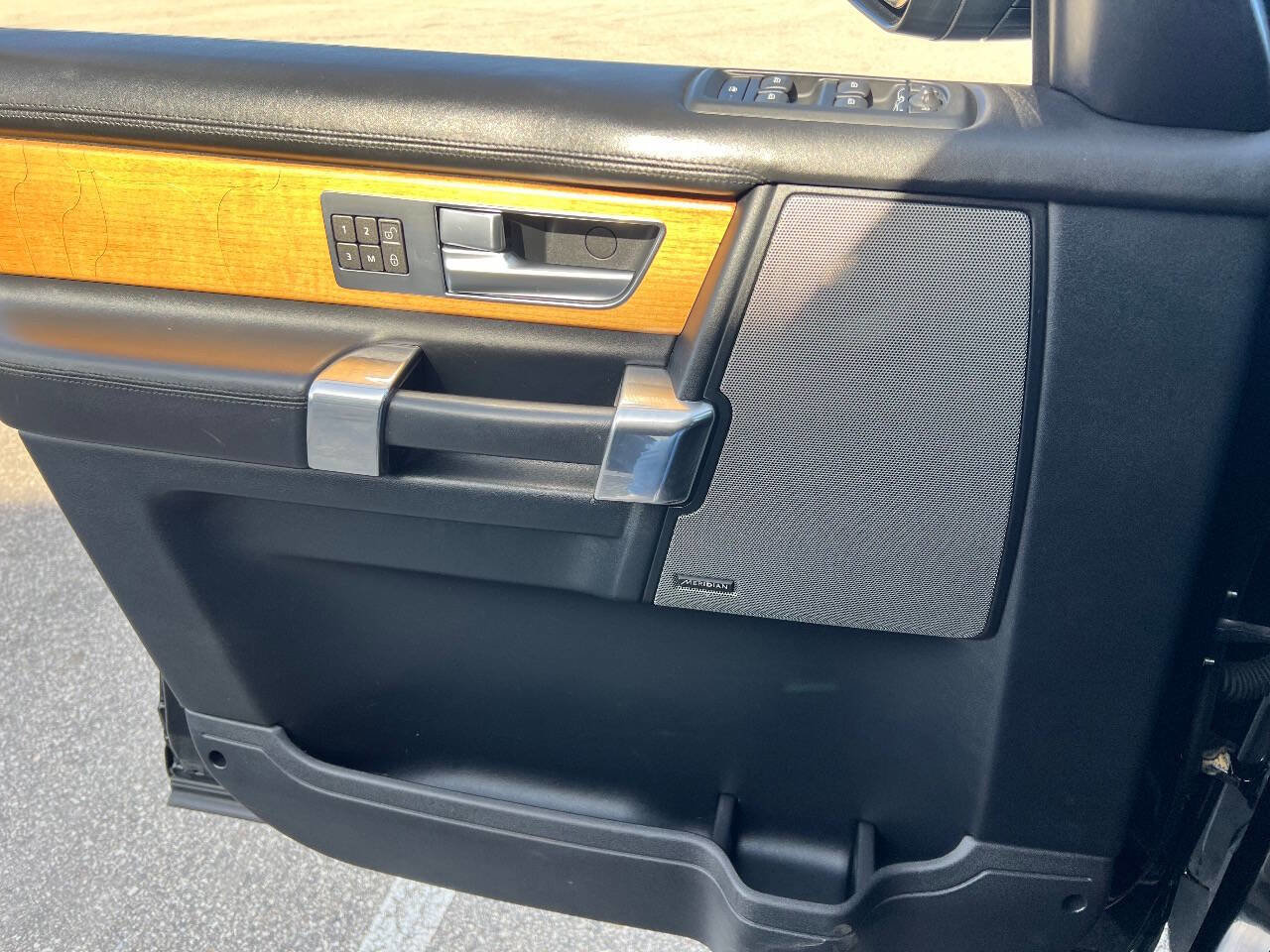 Used 2014 Land Rover LR4 HSE LUX image 21