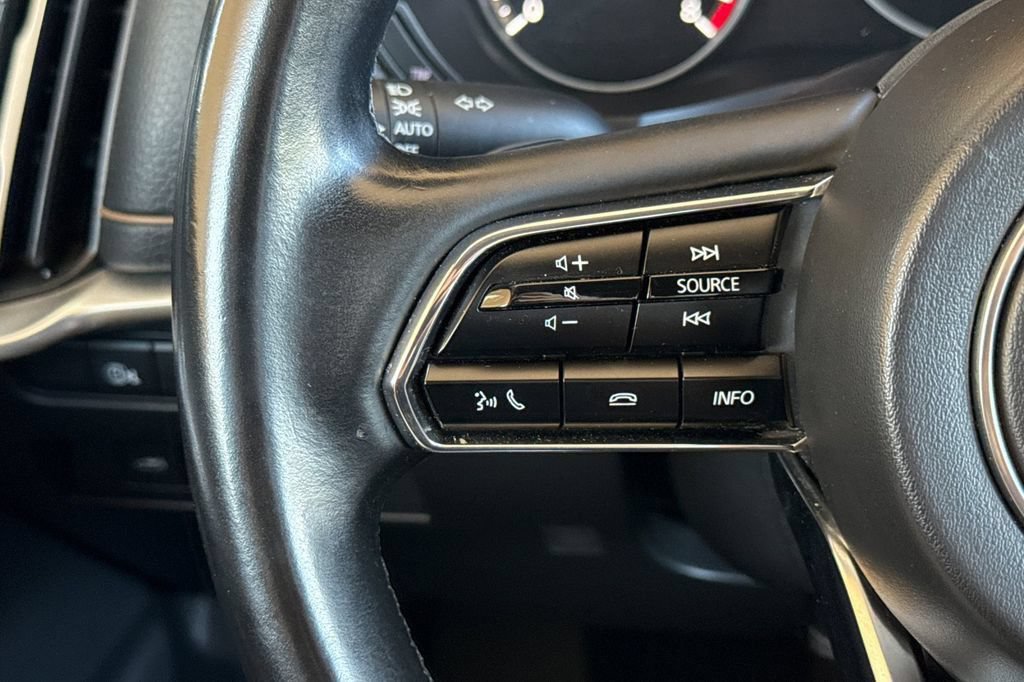 Used 2025 MAZDA CX-70 3.3 Turbo w/ Preferred Package AWD/4WD image 27