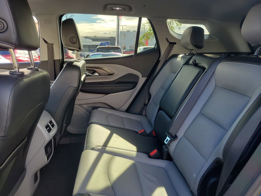 Used 2024 GMC Terrain SLT w/ LPO, Floor Liner Package image 14