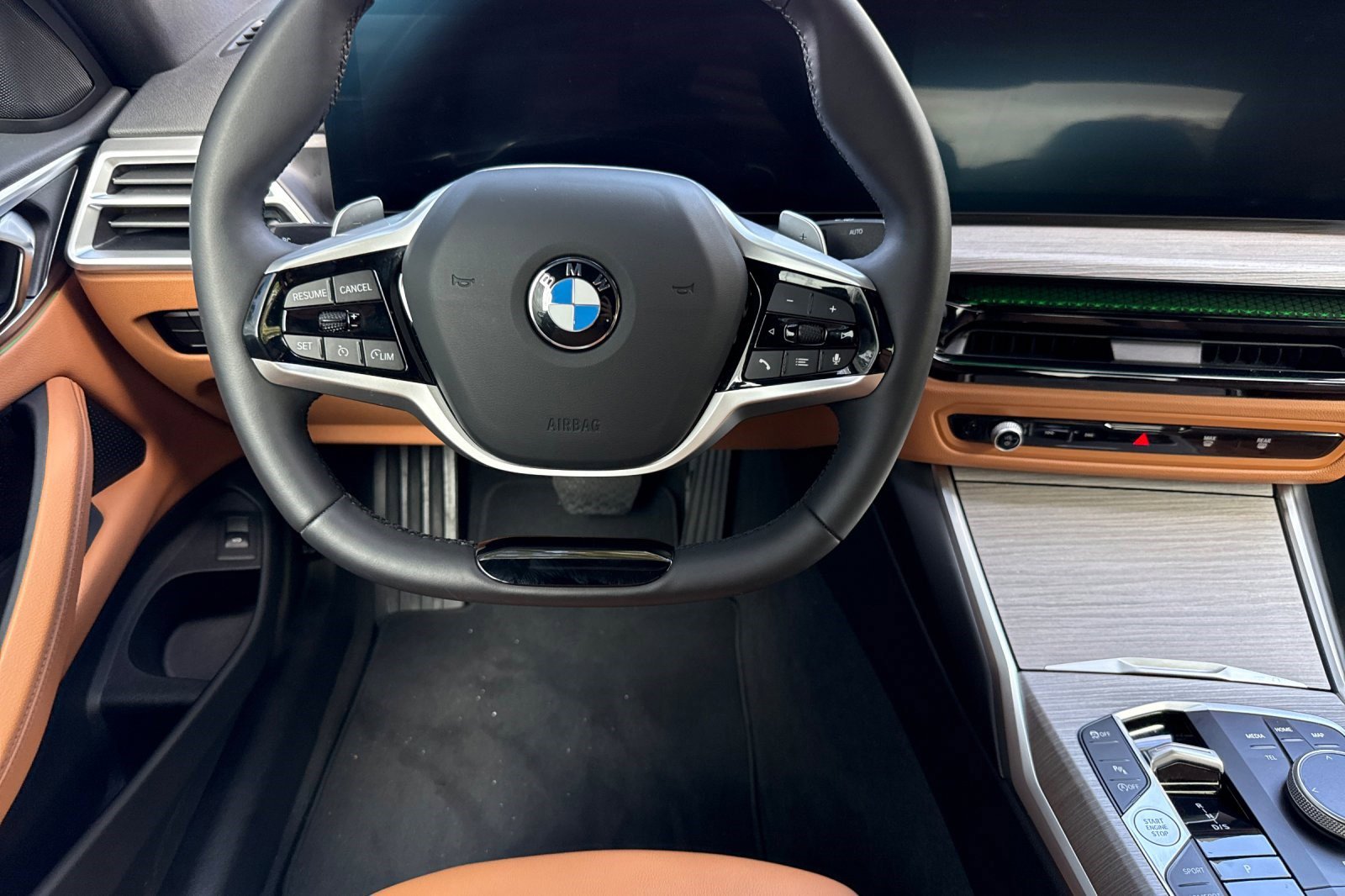 Used 2025 BMW 430i Coupe w/ Convenience Package image 18