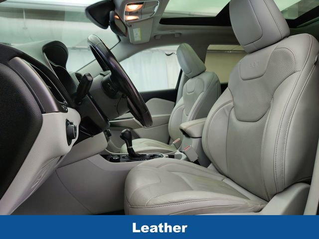 Used 2020 Jeep Cherokee Limited image 10