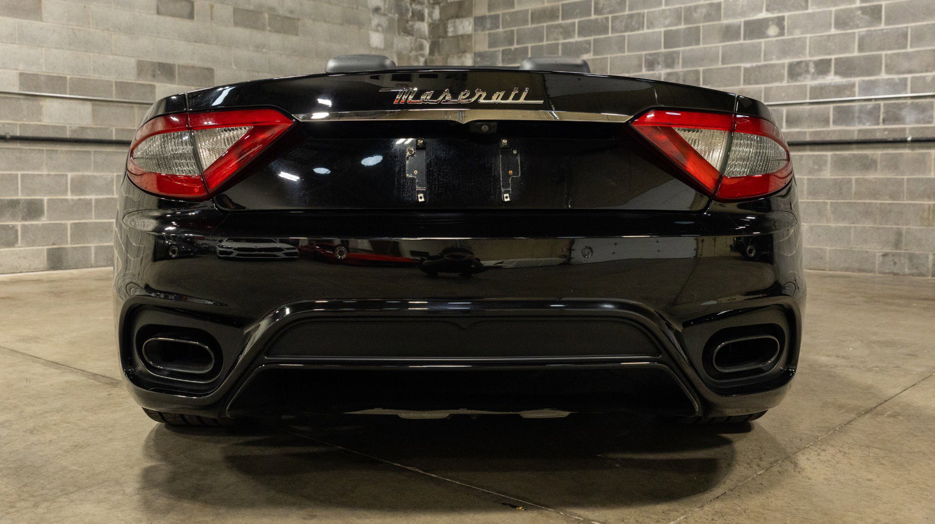 Used 2018 Maserati GranTurismo MC image 26