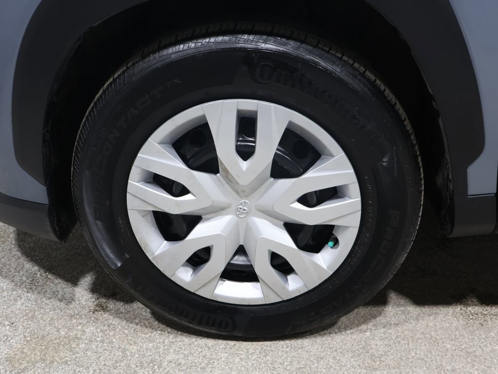 Certified 2023 Toyota Corolla Cross L image 8