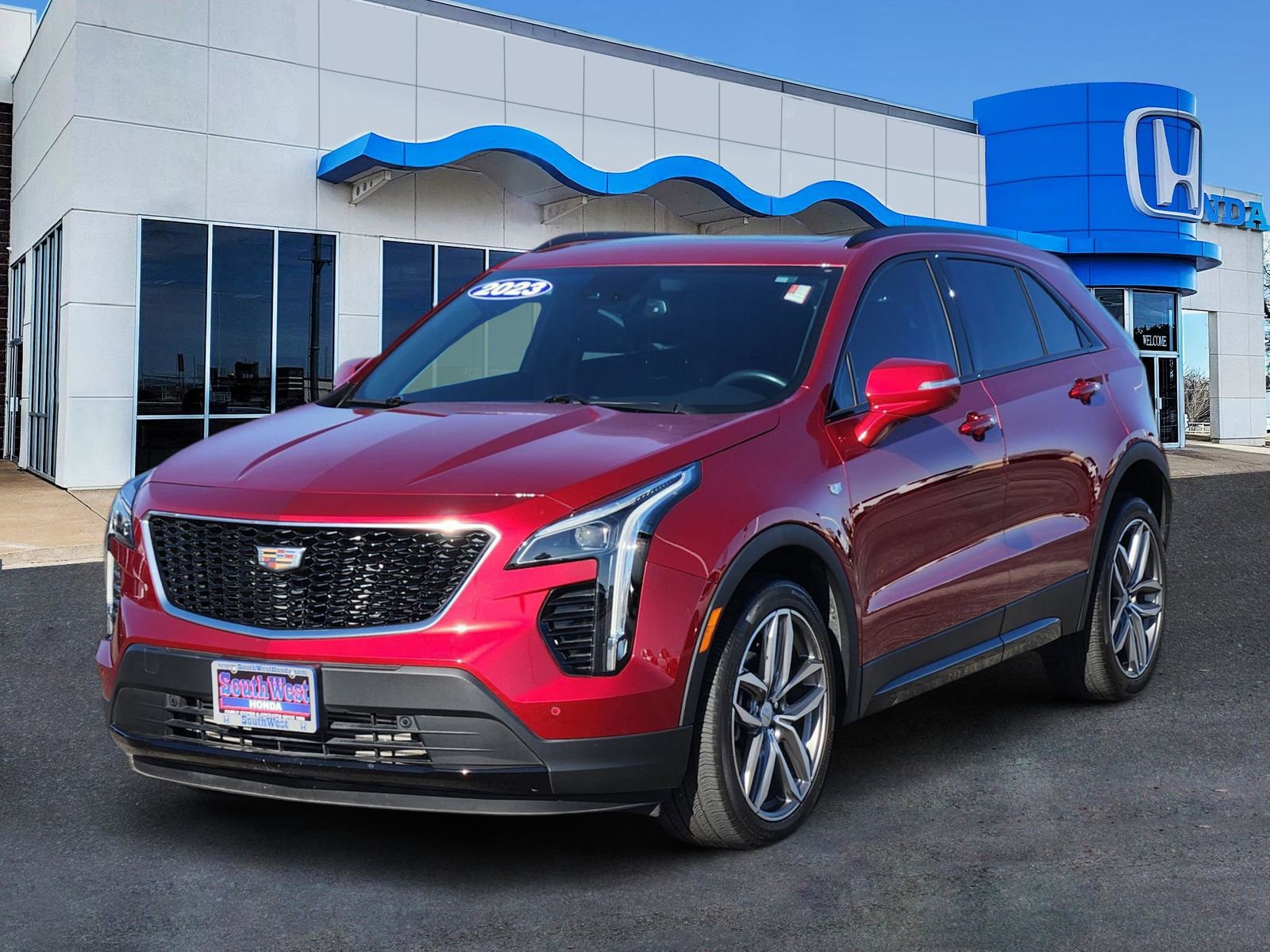 Used 2023 Cadillac XT4 Sport w/ Cold Weather Package image 2