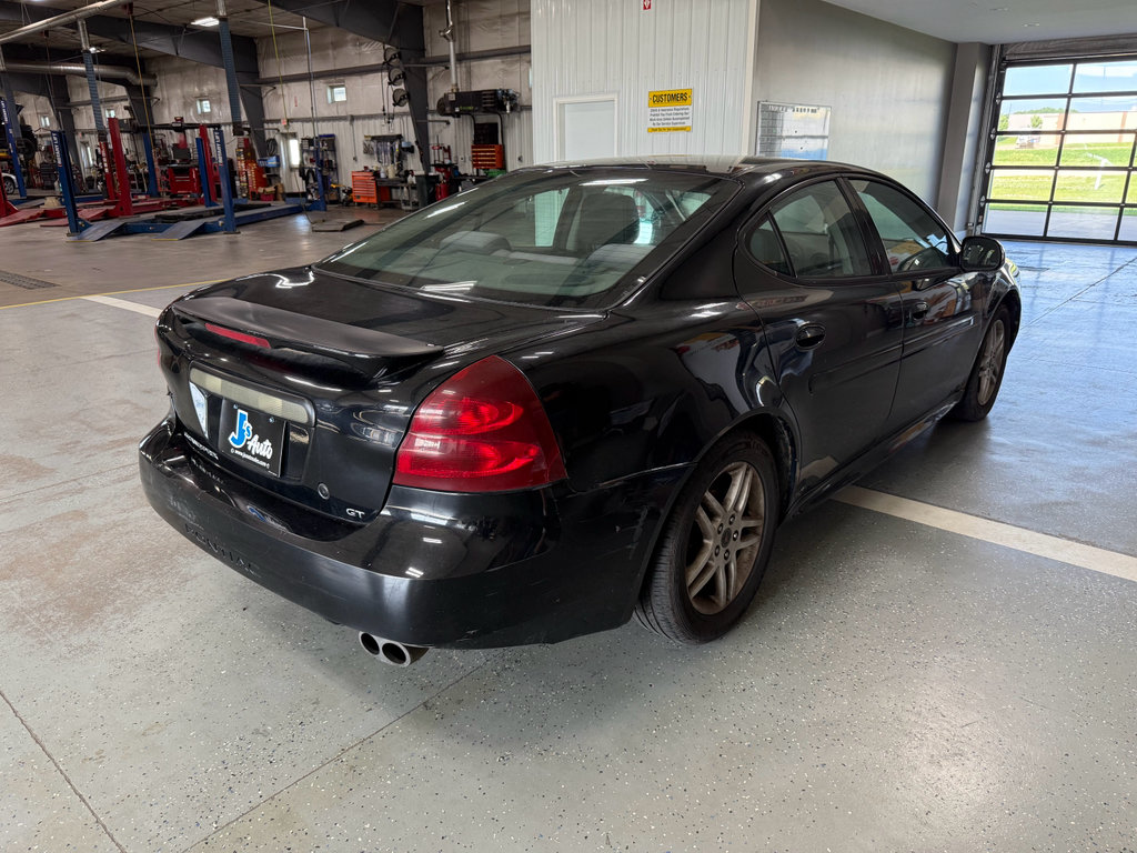 Used 2004 Pontiac Grand Prix GT FWD image 5