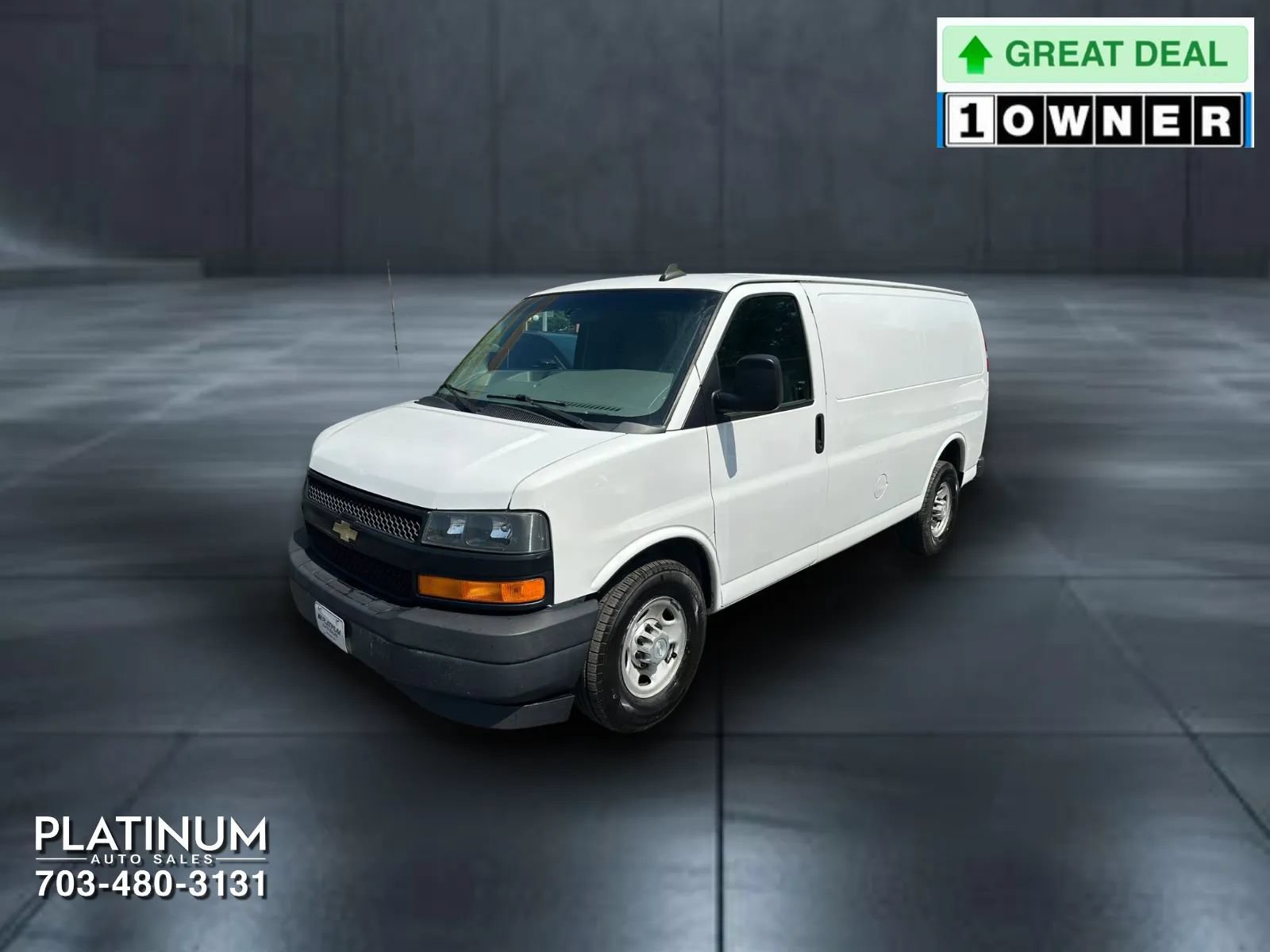 Used 2018 Chevrolet Express 2500 RWD image 6