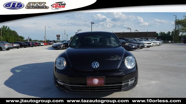 Used 2012 Volkswagen Beetle 2.0T FWD video 2