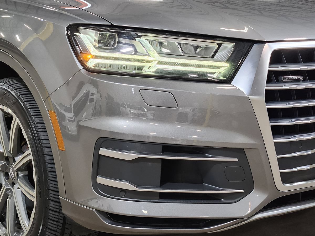 Used 2018 Audi Q7 3.0T Premium Plus w/ Premium Plus Package AWD/4WD image 13