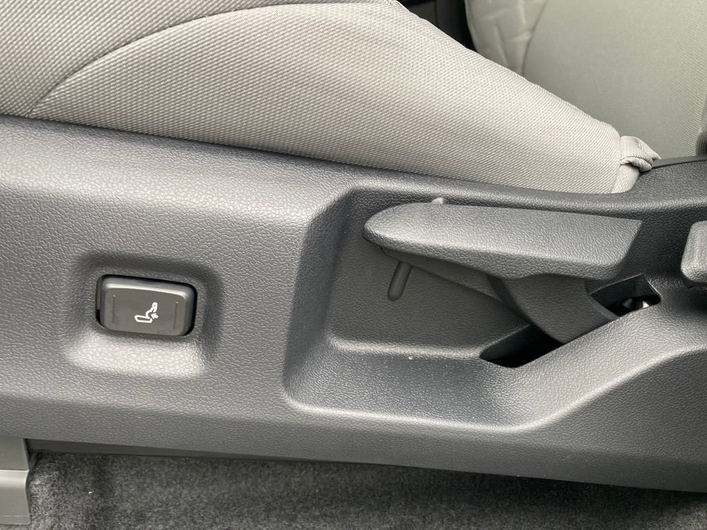 New 2026 Toyota Tacoma SR5 AWD/4WD image 13
