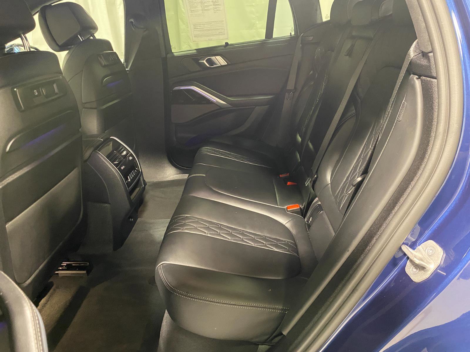 Certified 2023 BMW X6 xDrive40i w/ Executive Package image 13