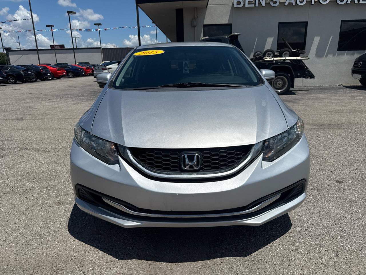 Used 2015 Honda Civic SE image 3