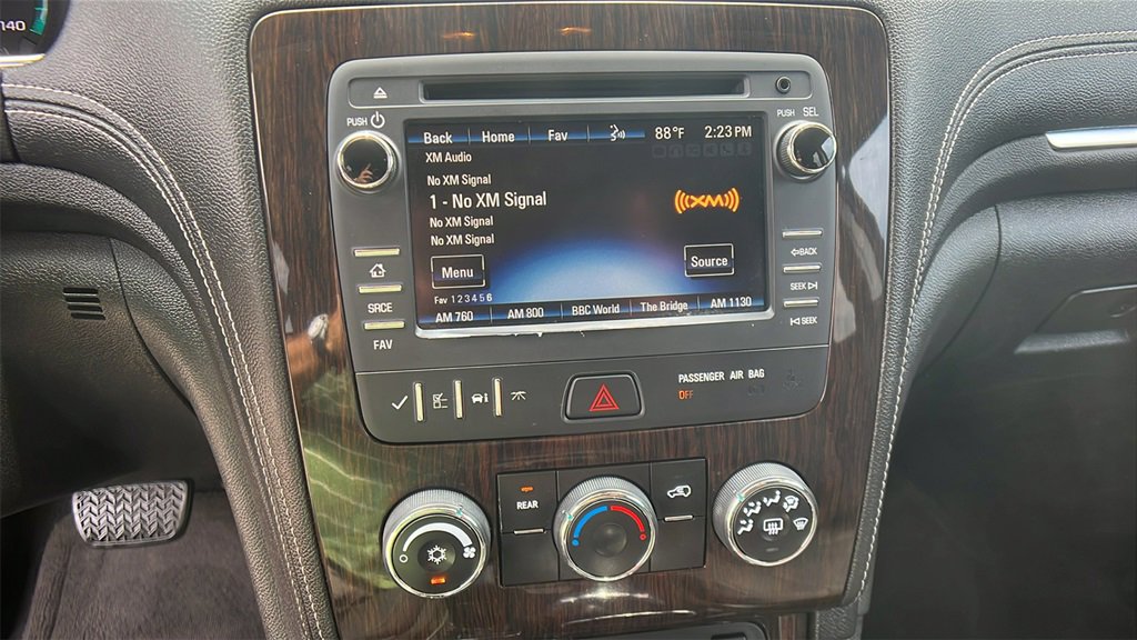 Used 2016 Chevrolet Traverse LT w/ Style and Technology Package image 30