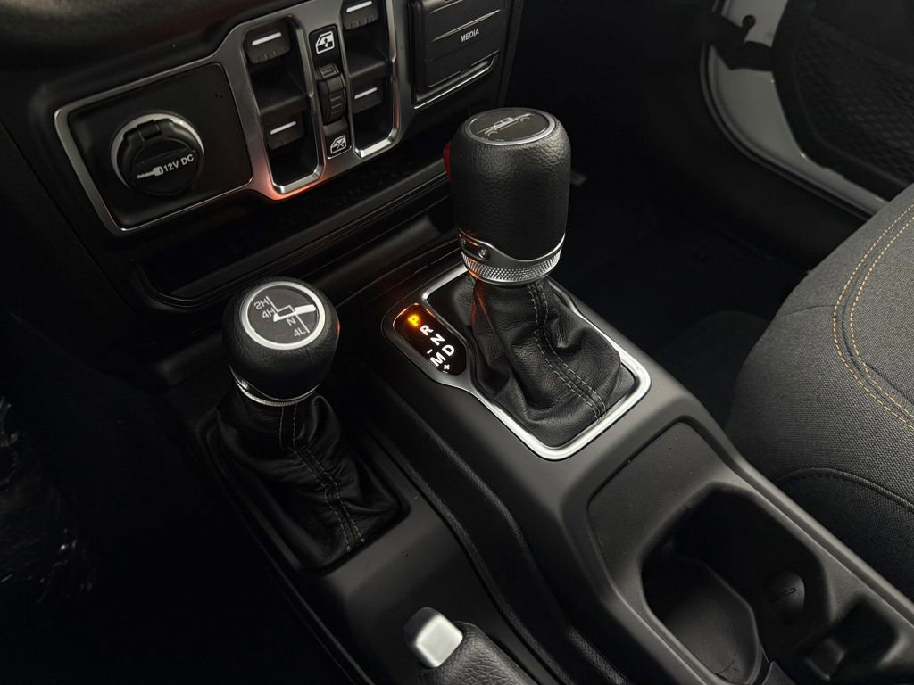 New 2026 Jeep Gladiator Sport AWD/4WD image 23