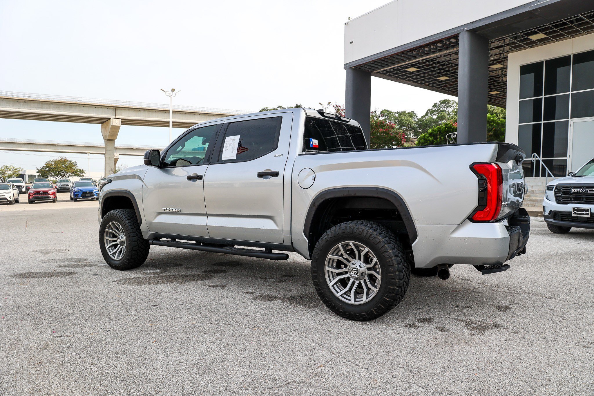 Used 2024 Toyota Tundra SR5 AWD/4WD image 11