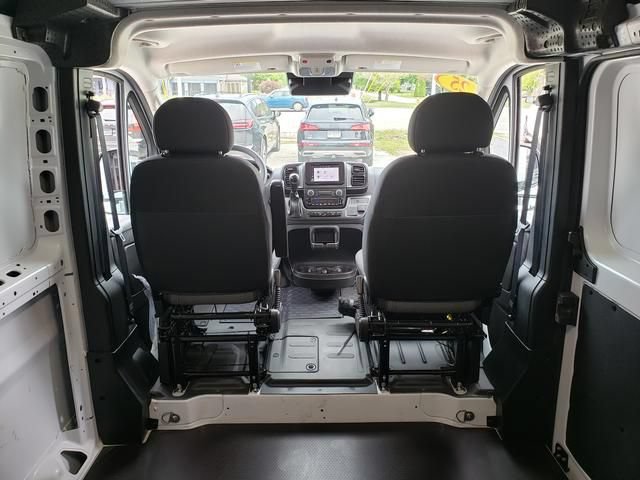 Used 2025 RAM ProMaster 1500 w/ Convenience Group FWD image 29