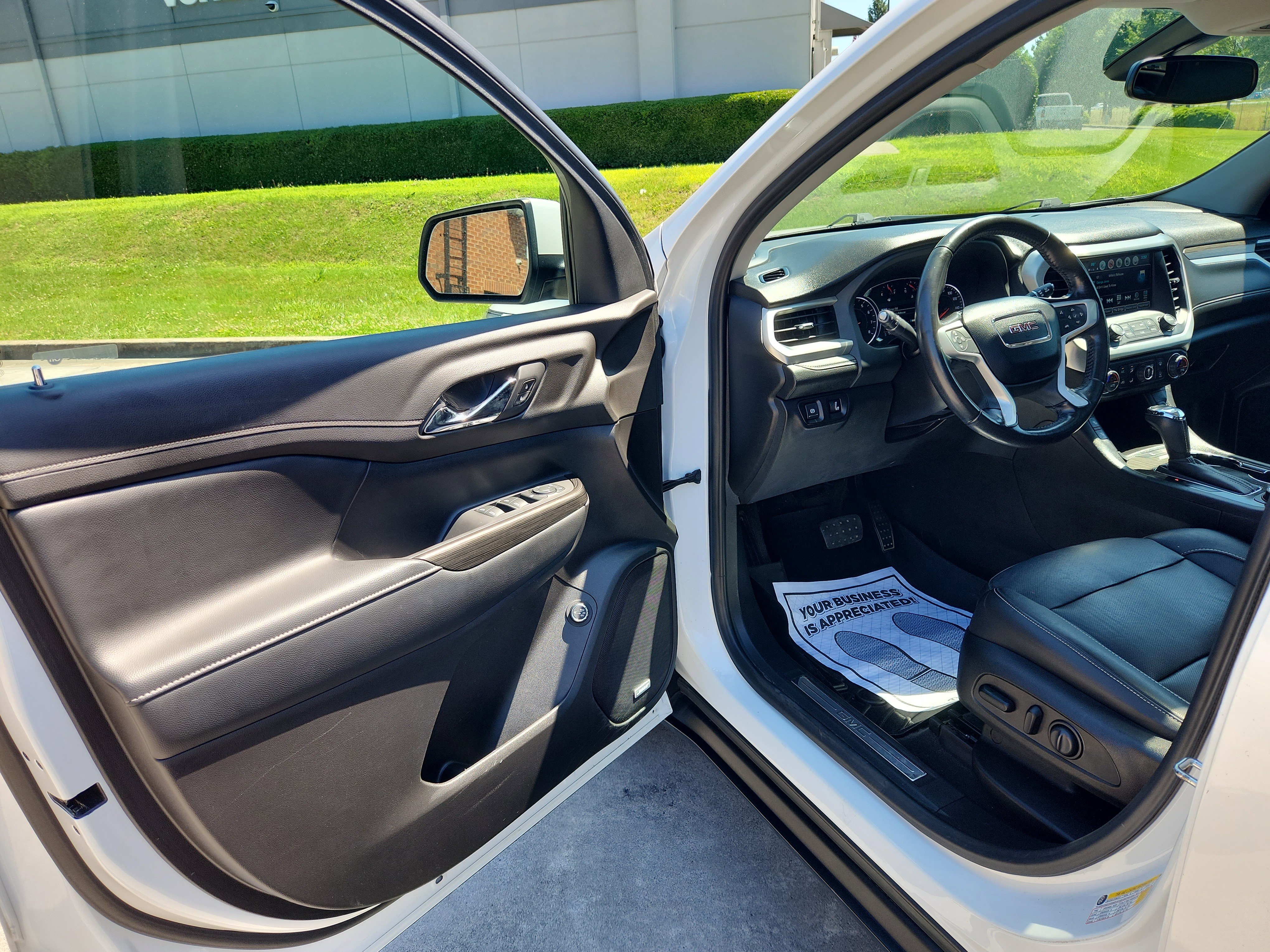 Used 2019 GMC Acadia SLT FWD image 20