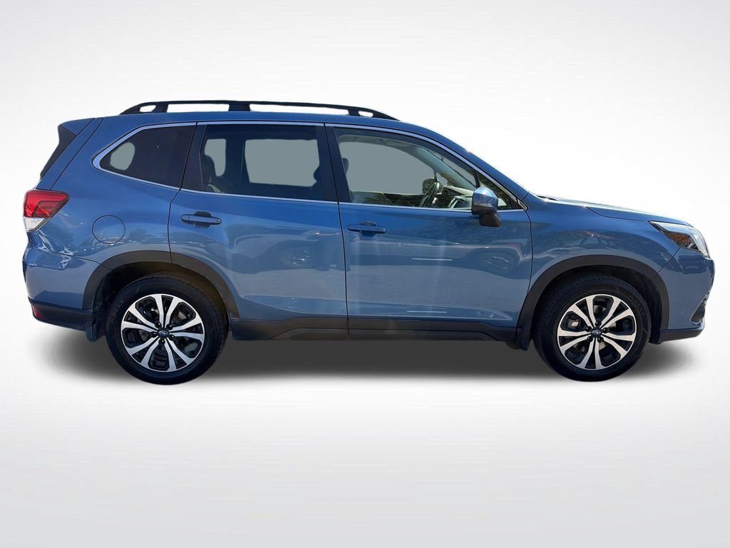 Certified 2023 Subaru Forester Limited AWD/4WD image 18