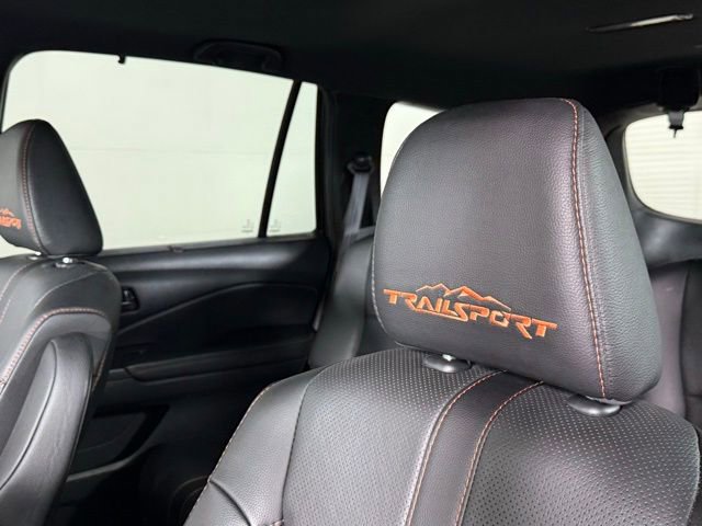 Used 2022 Honda Pilot TrailSport image 15