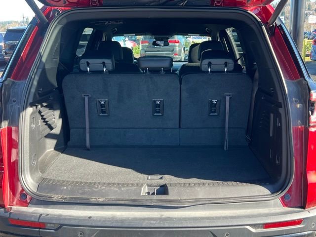 Used 2025 GMC Acadia AT4 w/ LPO, Floor Liner Package image 11