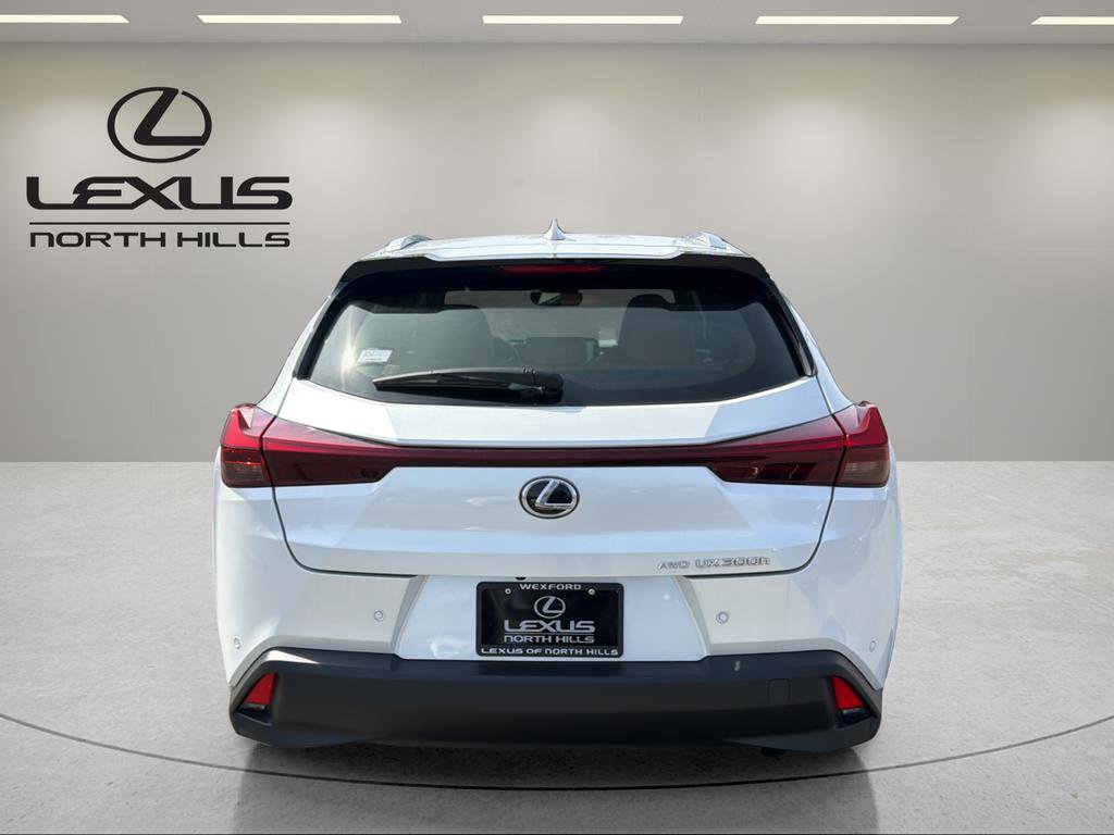 Certified 2025 Lexus UX 300h AWD w/ Accessory Package (Z1) image 7
