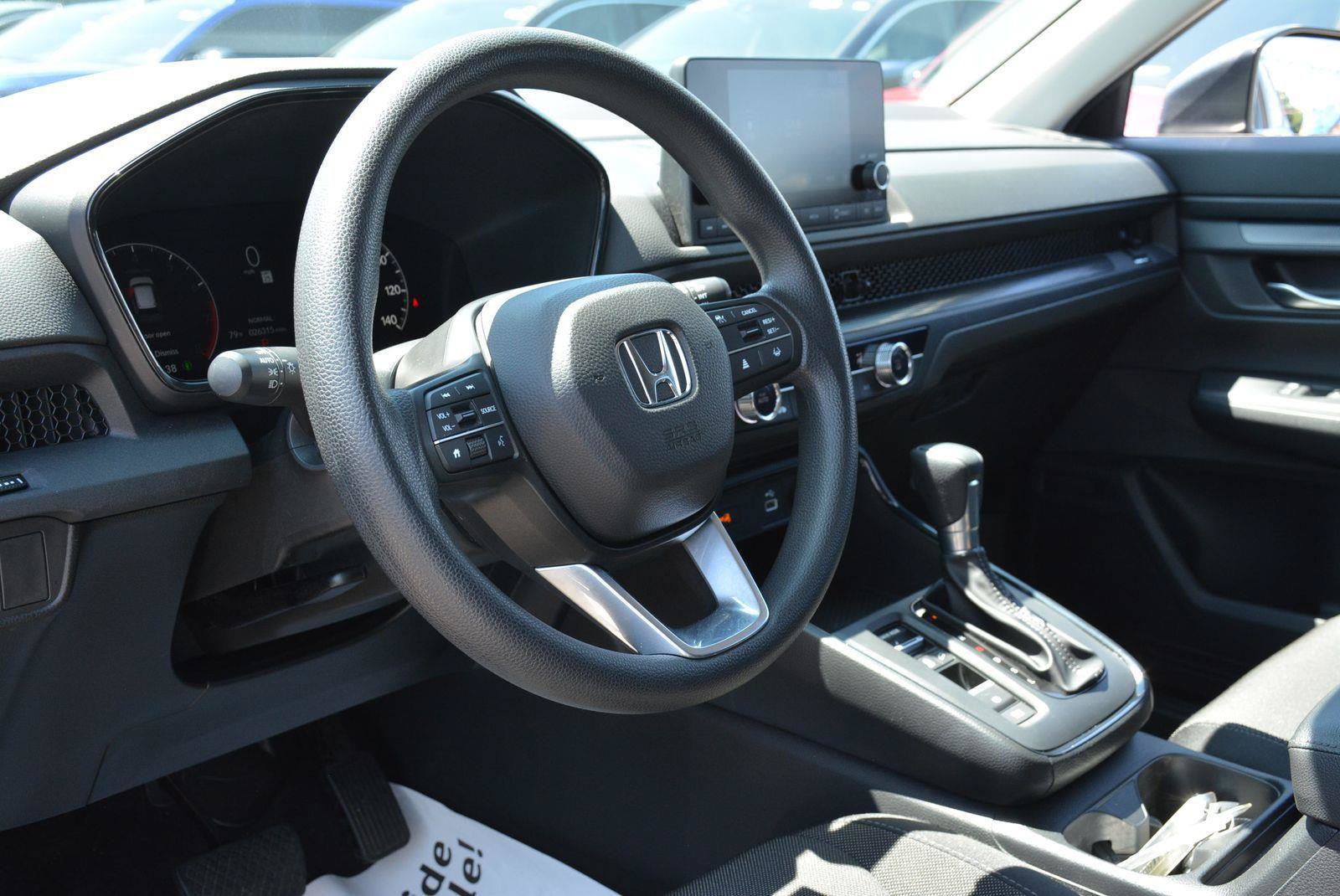 Used 2025 Honda CR-V LX image 10
