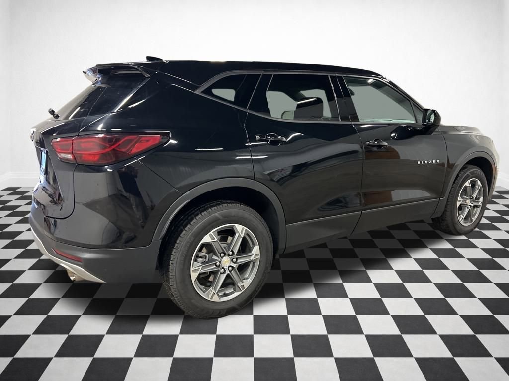 Certified 2023 Chevrolet Blazer LT image 9