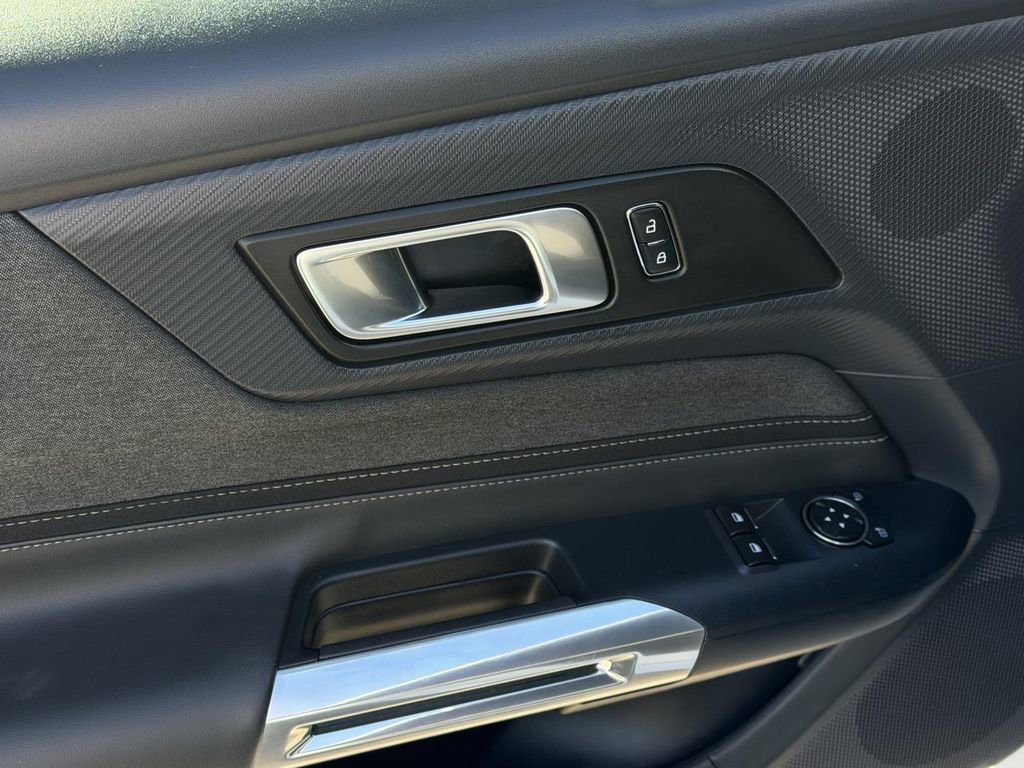Used 2025 Ford Mustang GT image 10