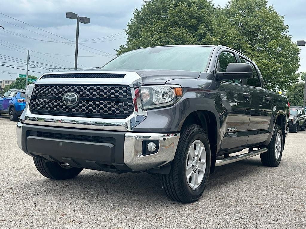 Certified 2018 Toyota Tundra SR5 w/ SR5 Upgrade Package AWD/4WD video 1