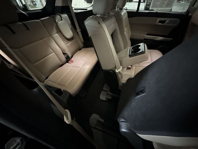 Used 2023 Ford Explorer Limited image 59