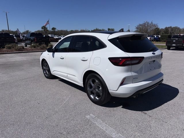 Used 2023 Ford Escape ST-Line w/ Tech Pack #1 image 7