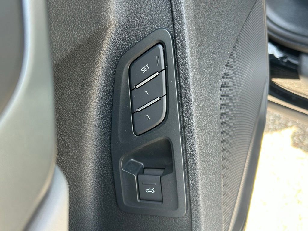 Used 2025 Audi Q3 2.0T Premium w/ Convenience Package image 20