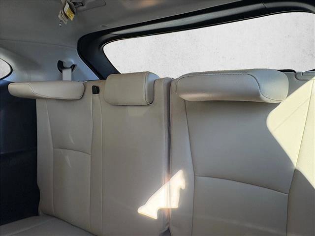 Used 2023 Toyota Highlander XLE image 19