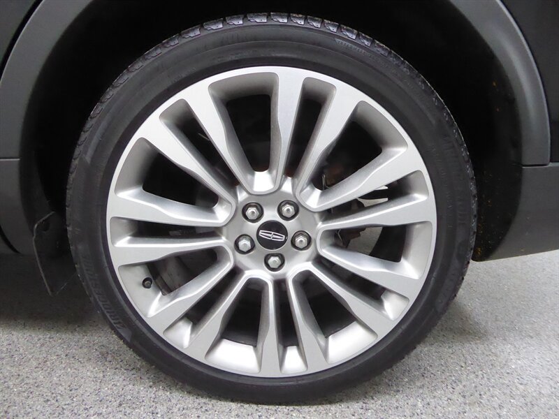 Used 2016 Lincoln MKX Reserve w/ Luxury Package AWD/4WD image 33