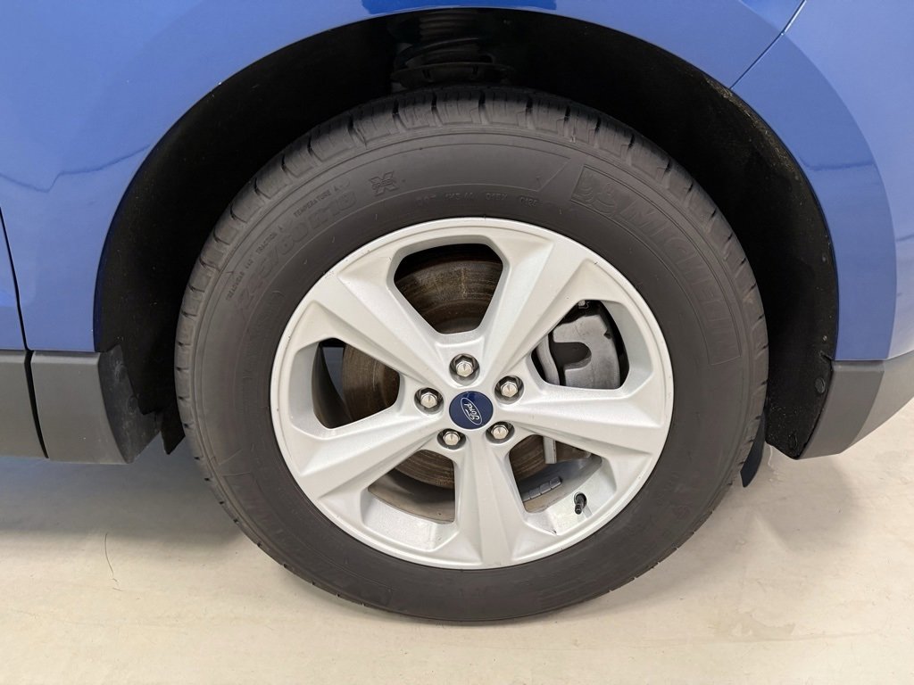 Certified 2021 Ford Edge SE w/ Cargo Accessory Package image 27