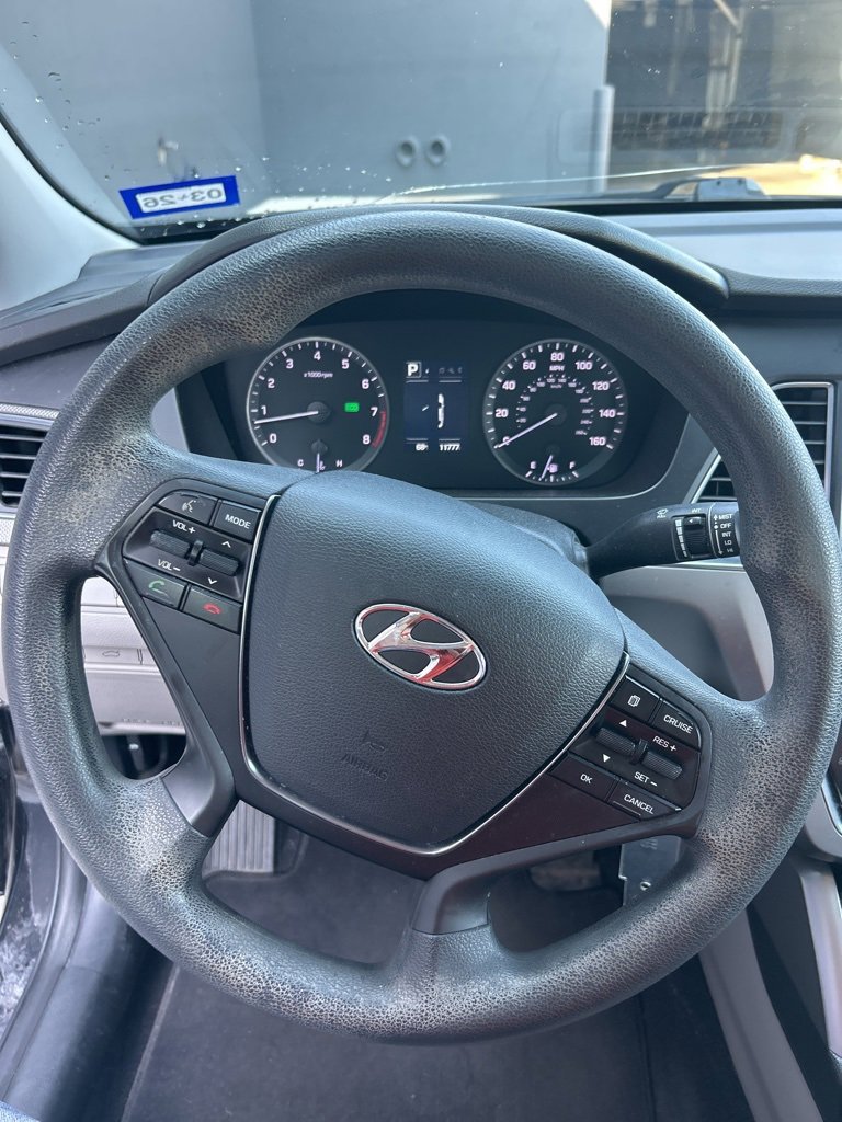 Used 2017 Hyundai Sonata SE image 8
