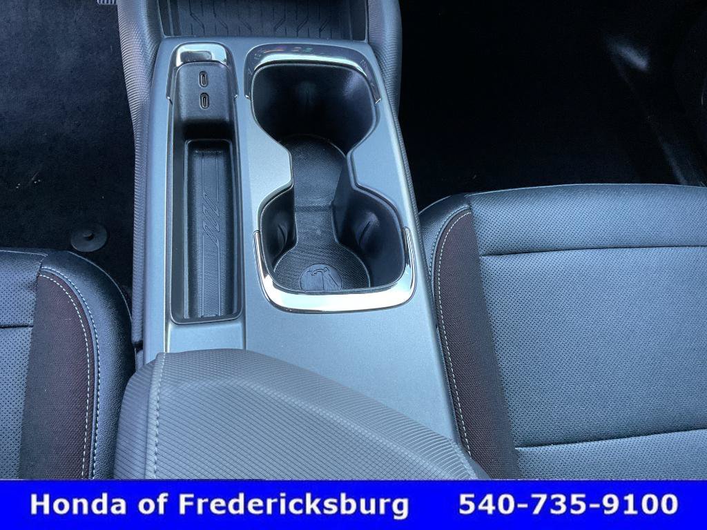 Used 2024 Chevrolet Equinox EV RS FWD image 37
