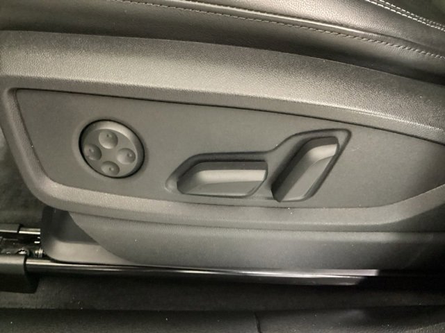 Certified 2023 Audi Q5 2.0T Premium w/ Convenience Package image 12