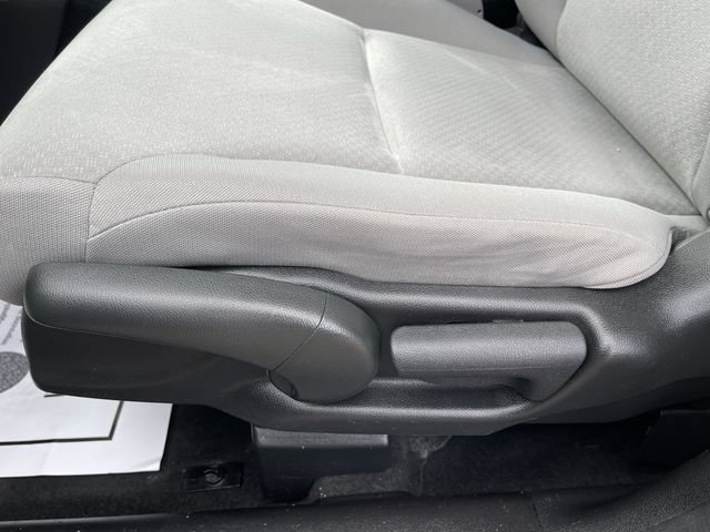 Used 2015 Honda CR-V LX image 13