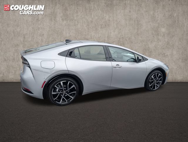 New 2026 Toyota Prius Plug-In Hybrid w/ Limited Premium Package FWD image 9
